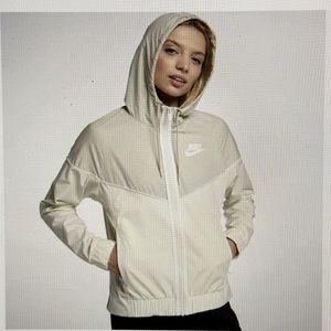 Nike Sportswear Windrunner